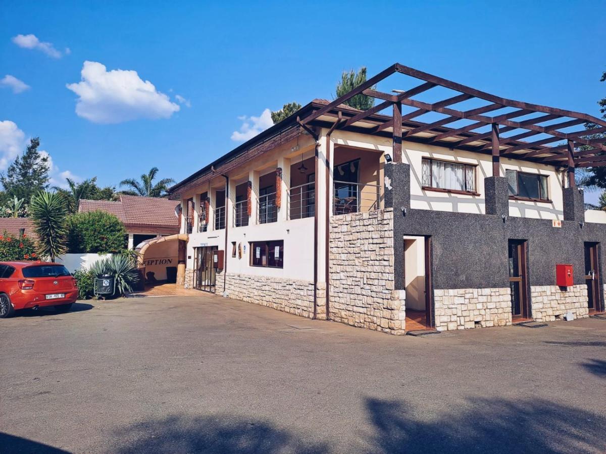 Ecotel Premier Lodge & Conference Centre Benoni Exteriör bild