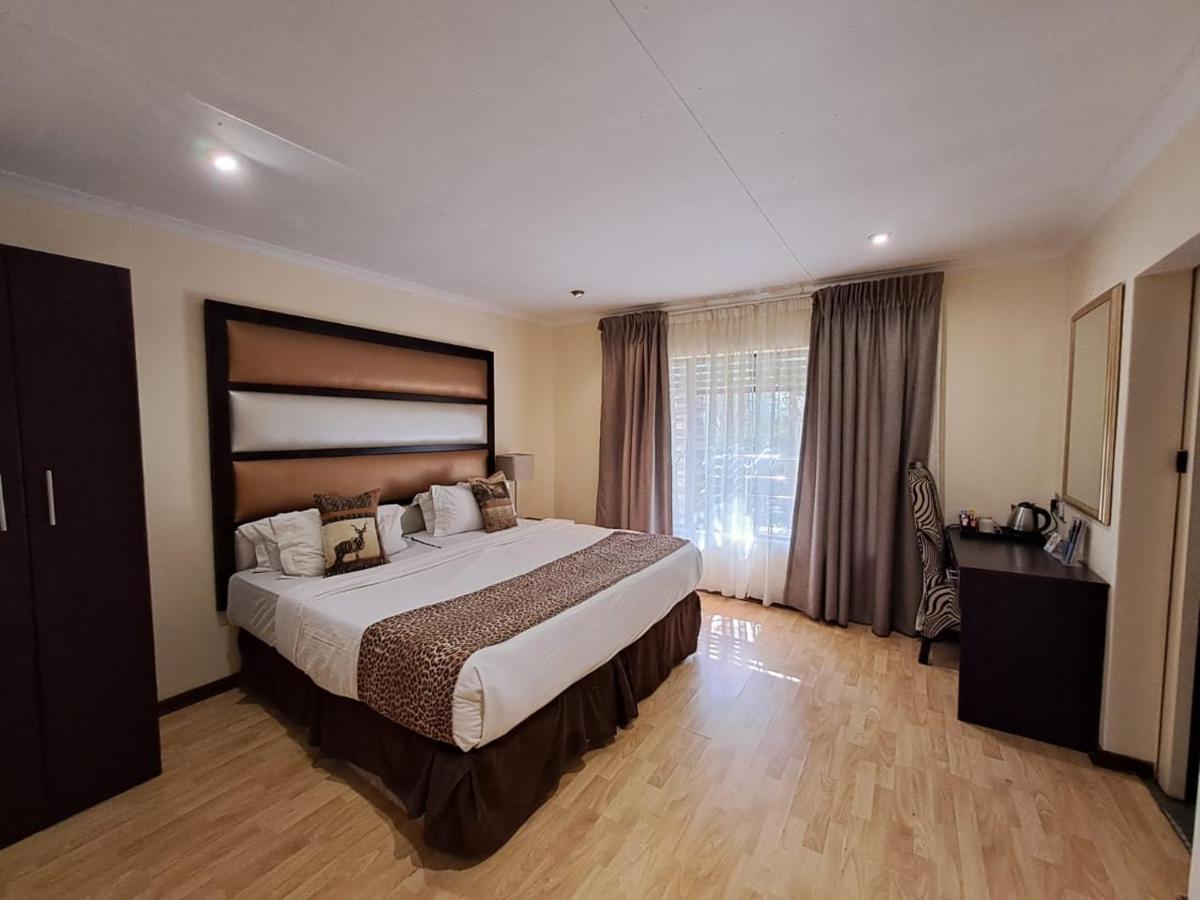 Ecotel Premier Lodge & Conference Centre Benoni Exteriör bild