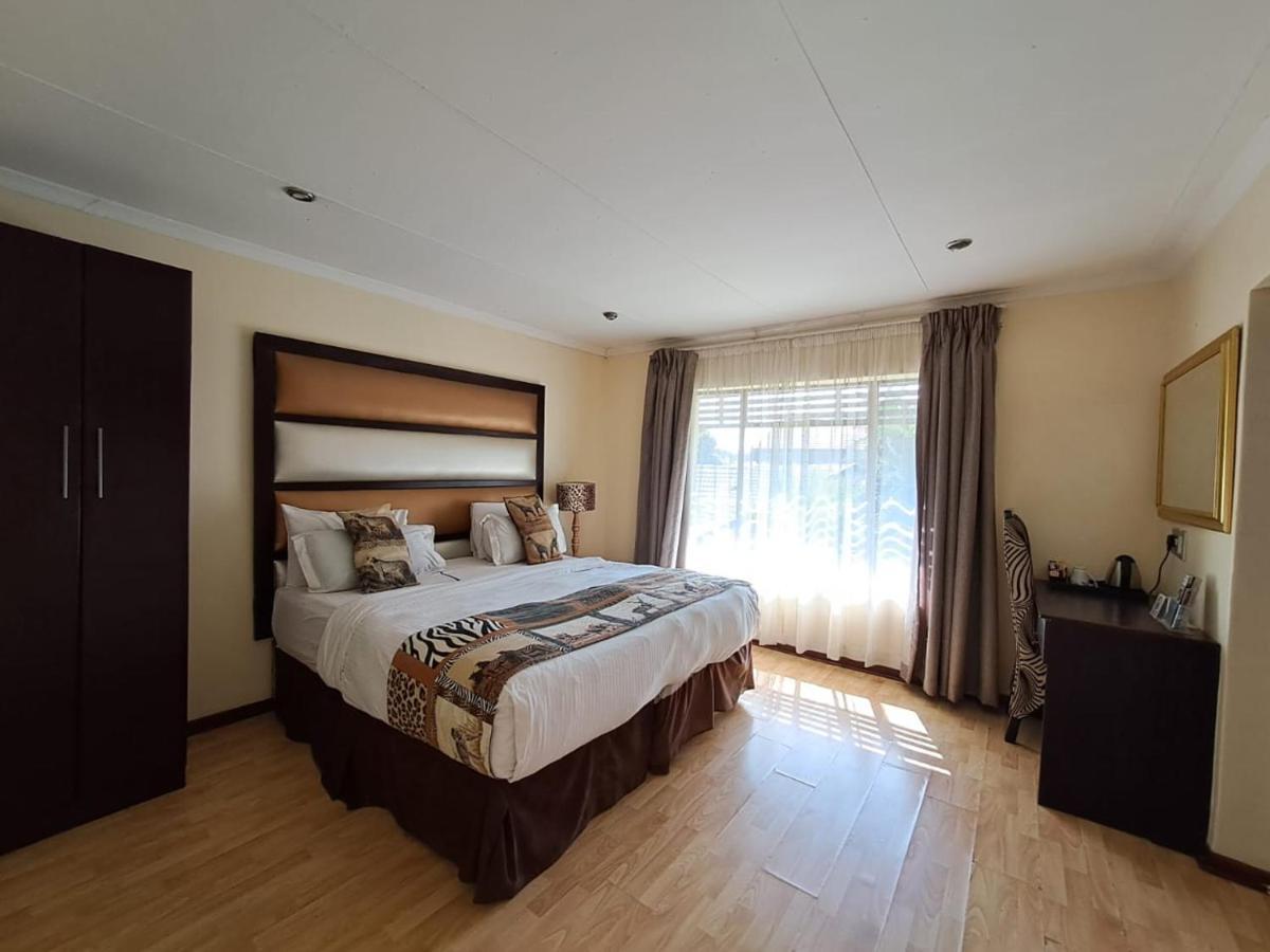 Ecotel Premier Lodge & Conference Centre Benoni Exteriör bild